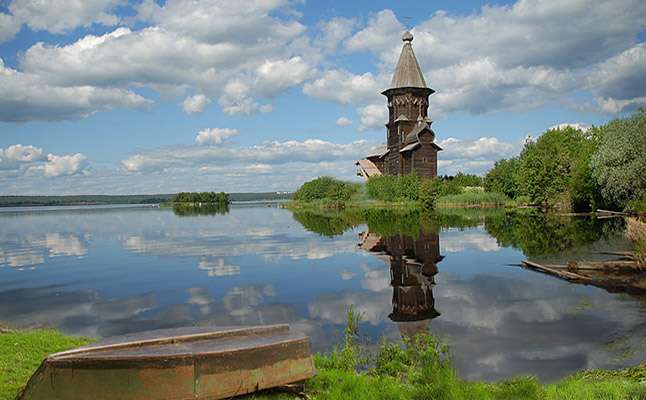 Отдых в Карелии. Кондопога. Успенская церковь.